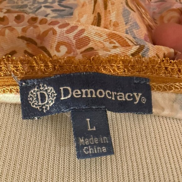 Like New Democracy Paisley Patterned Cami / Tank Size Large - Picture 4 of 5